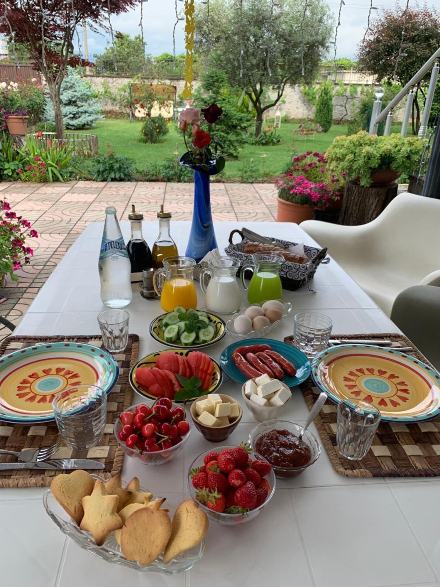 Hotel Villa Linda Shkodër Екстериор снимка
